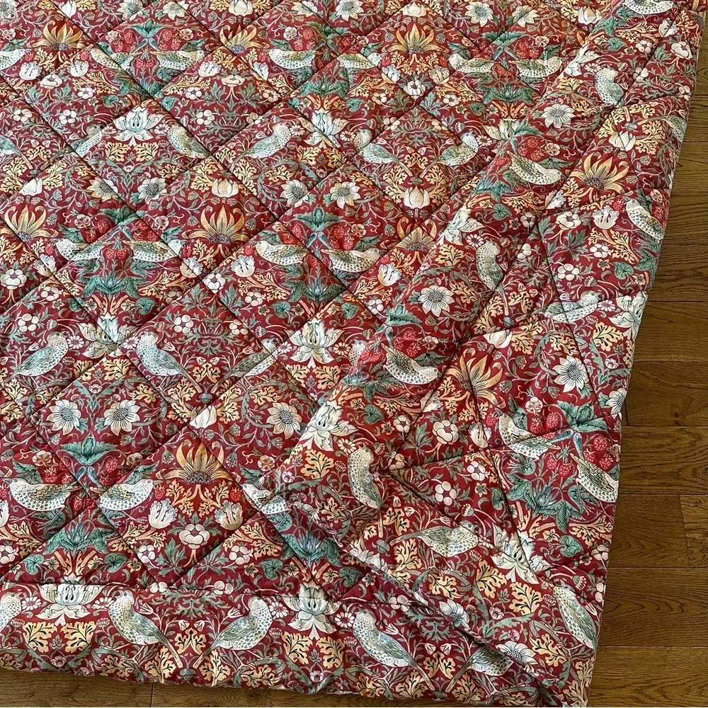 William Sonoma William Morris Queen Comforter Strawberry Thief Print Pillow Sham